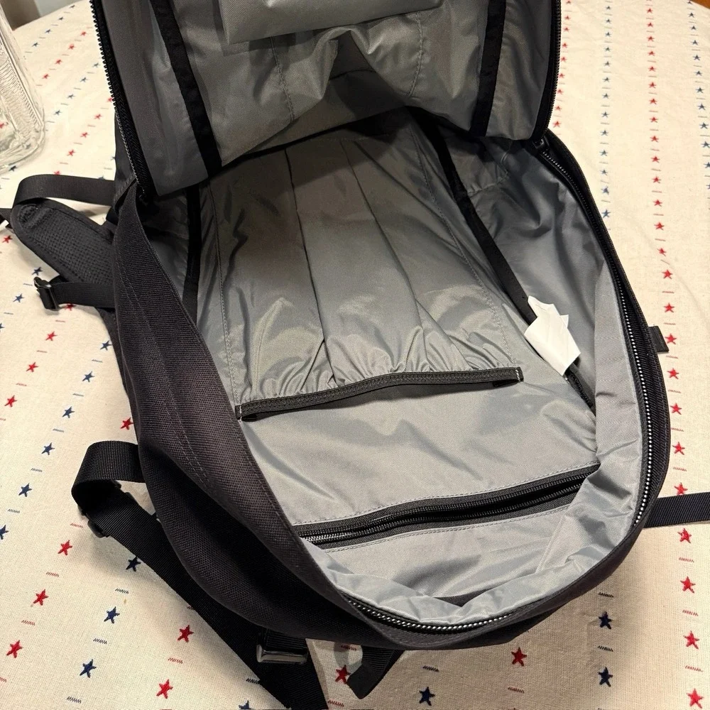 LL Bean Bigelow Cordura Backpack Black Nylon Day Hiking Mountain Classic H2O